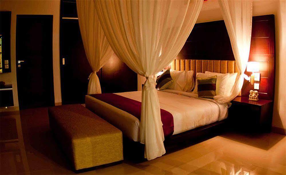 M Two Villas Seminyak المظهر الخارجي الصورة